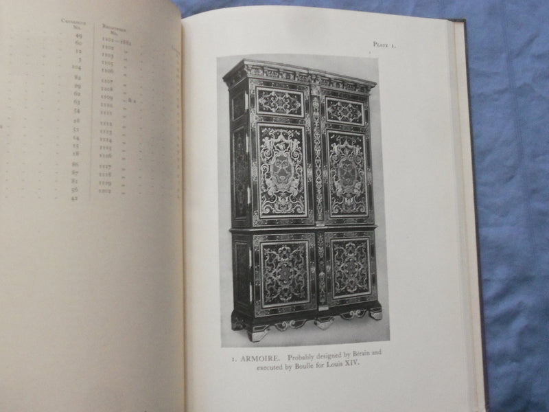 1922 VICTORIA AND ALBERT MUSEUM - JONES COLLECTION HARDCOVER BOOK - KD 9361