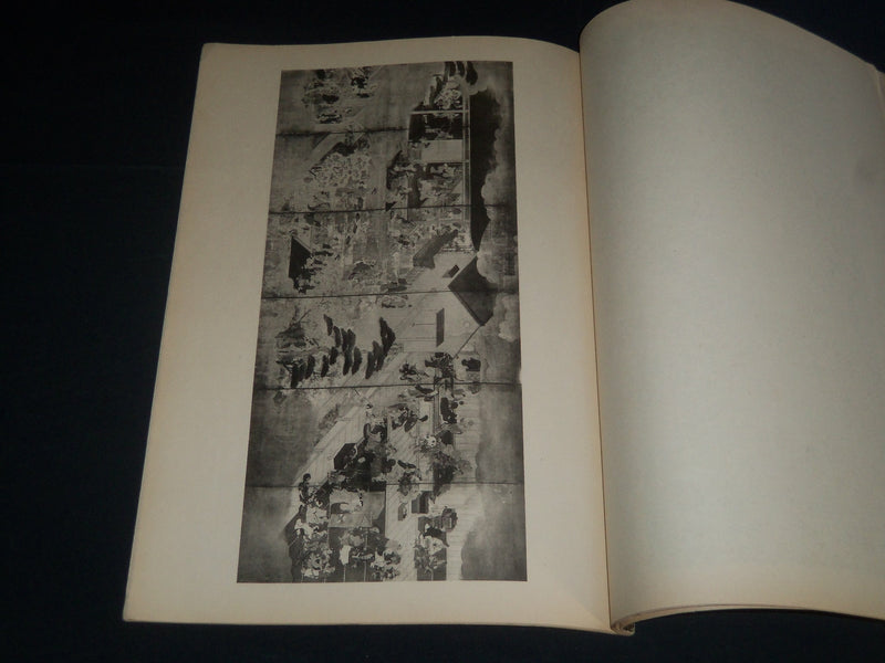 1900'S JAPANESE ART BOOK LOT OF 2 - NICE ILLUSTRATIONS - KD 4703