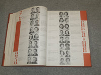 1943 THE UNIVERSITY OF ILLINOIS YEARBOOK - CHAMPAIGN-URBANA, ILLINOIS - YB 2057