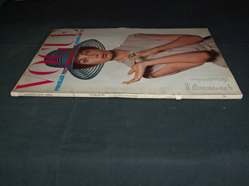 1965 FEBRUARY VOGUE MAGAZINE - SUE MURRAY COVER - BRITISH EDITION - B 5221