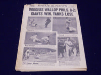 1942 APRIL 20 NEW YORK DAILY NEWS - BOMBS STILL BAFFLE JAPS: NEW ALARMS- NP 1921