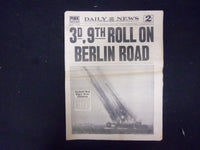 1945 APRIL 5 NEW YORK DAILY NEWS - 3RD, 9TH ROLL ON BERLIN ROAD - NP 2187