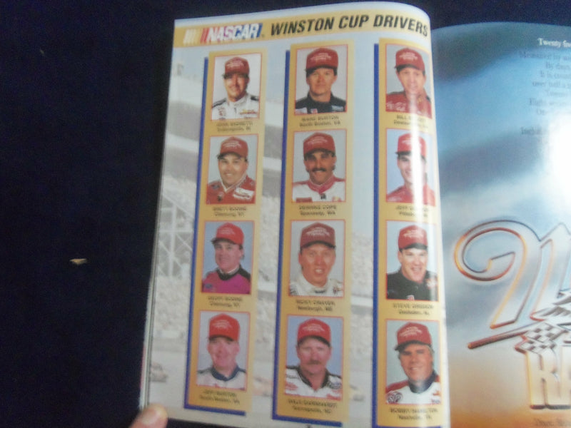 1996 FEB 18 38TH DAYTONA 500 RACING PROGRAM W/PATCH - GREAT PHOTOS - SP 3744I