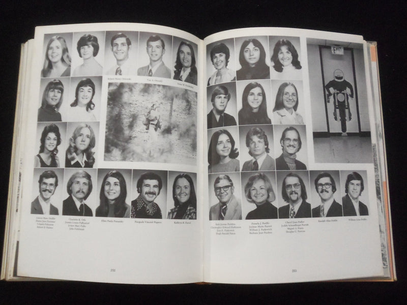 1974 THE SEAL TRENTON STATE COLLEGE YEARBOOK - TRENTON, NEW JERSEY - YB 3152