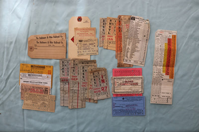 1920'S-1961 RAILROAD AND BUS TICKETS - 25 PIECES - K 3322