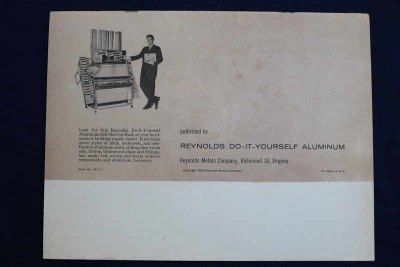 1959 PETER LIND HAYES HOME WORKSHOP SOFTCOVER BOOKLET - K 808