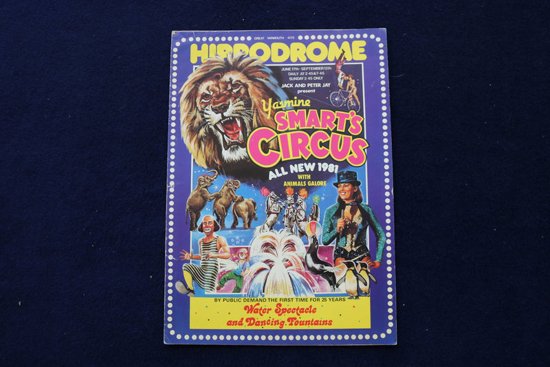 1981-1989 HIPPODROME CIRCUS PROGRAMS - LOT OF 9 - O 3522