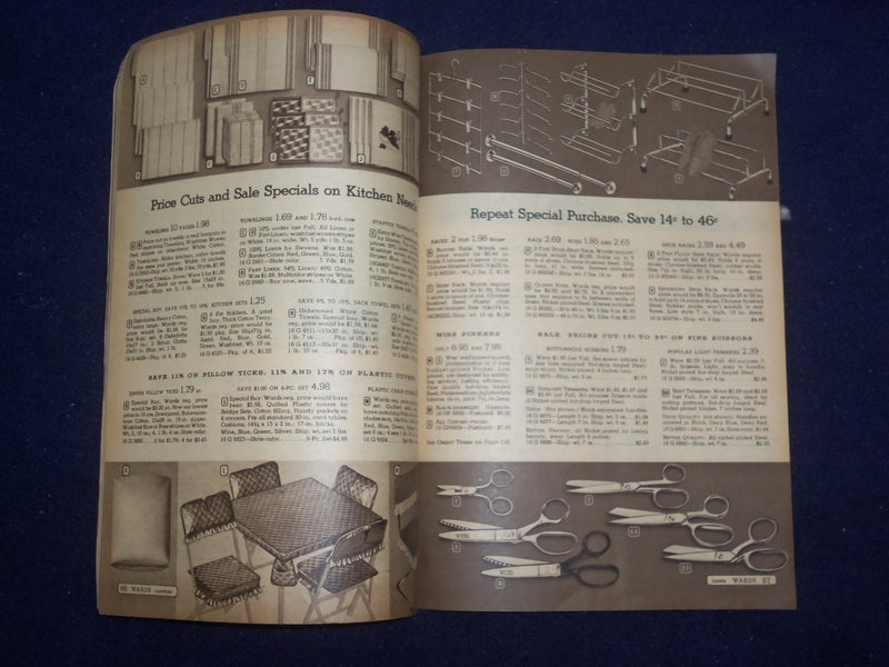 1952 MONTGOMERY WARD MIDSPRING SALE BOOK CATALOG-SOFTCOVER - CHICAGO, IL- J 9317