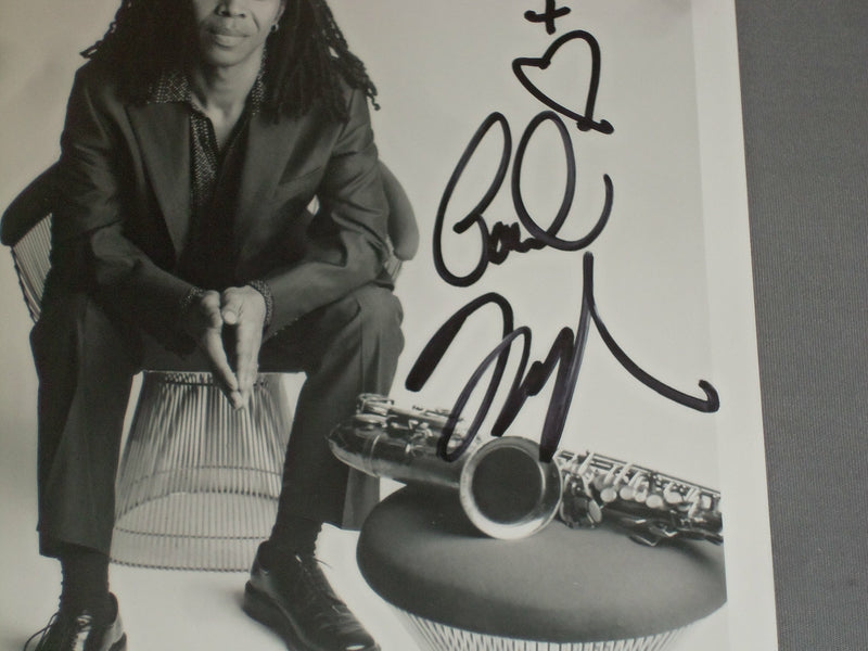 PAUL TAYLOR 8 X 10 AUTOGRAPHED PHOTO - JAZZ SAXOPHONIST - J 4026