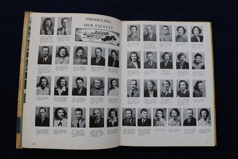 1947 BLUE LETTER METUCHEN HIGH SCHOOL YEARBOOK - METUCHEN, NEW JERSEY - YB 3455