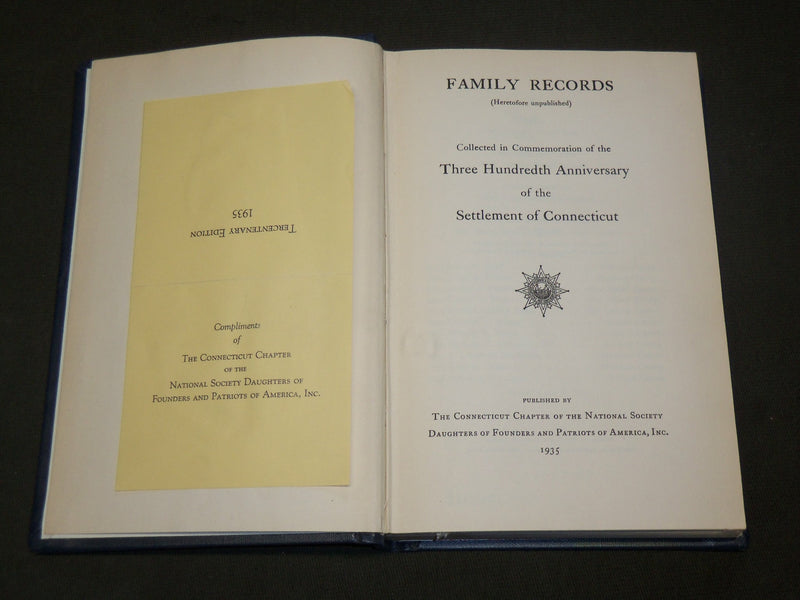 1935 THREE HUNDREDTH ANNIVERSARY SETTLEMENT OF CONNECTICUT BOOK - KD 6085