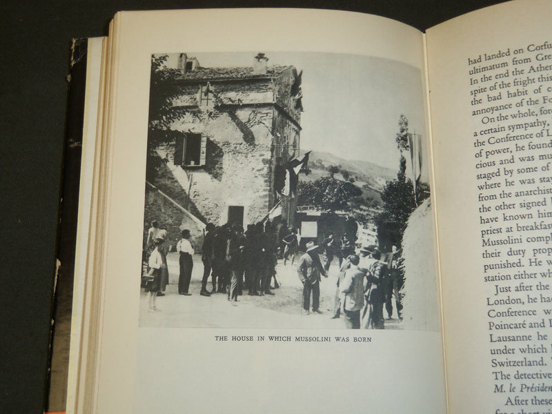1954 MUSSOLINI INTIMATE LIFE OF A DEMAGOGUE BOOK BY PAOLO MONELLI - KD 5732