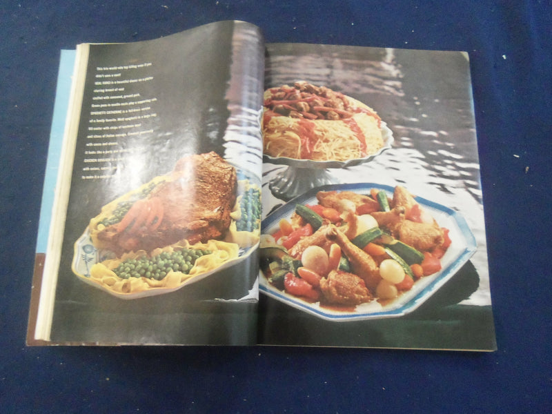 1963 SEPTEMBER GOOD HOUSEKEEPING MAGAZINE - NICE COVER, ARTICLES & ADS - F 252R