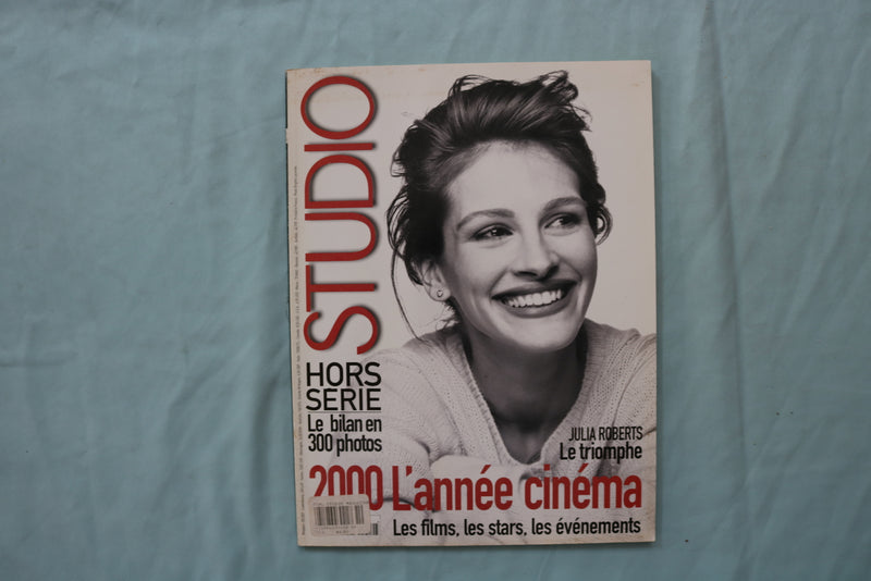 2000 DECEMBER STUDIO MAGAZINE - JULIA ROBERTS COVER - FRENCH - E 19551