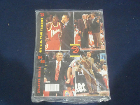 1994-1995 ATLANTA HAWKS YEARBOOK - ST 5346R