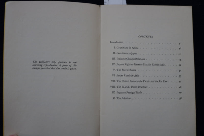 1934 CONFLICTS OF POLICY IN THE FAR EAST SOFTCOVER BOOK BY G. BLAKESLEE - K 1560
