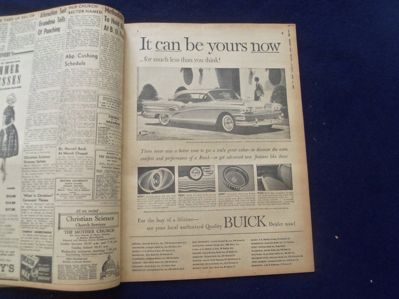 1958 JUNE 14 BOSTON RECORD AMERICAN NEWSPAPER-GOLDFINE RUG GIFT TO ADAMS-NP 6271