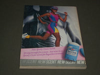 1989 OCTOBER COSMOPOLITAN MAGAZINE - MICHAELA BERCU, PHOTO BY SCAVULLO - SP 3163