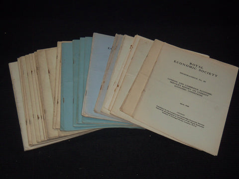 1937-1946 ROYAL ECONOMIC SOCIETY MEMORANDUM MAGAZINE LOT OF 32 ISSUES