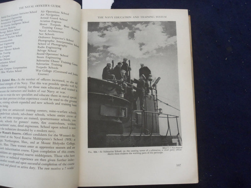 1944 THE NAVAL OFFICER'S GUIDE HARDCOVER BOOK BY ARTHUR A. AGETON - KD 8265