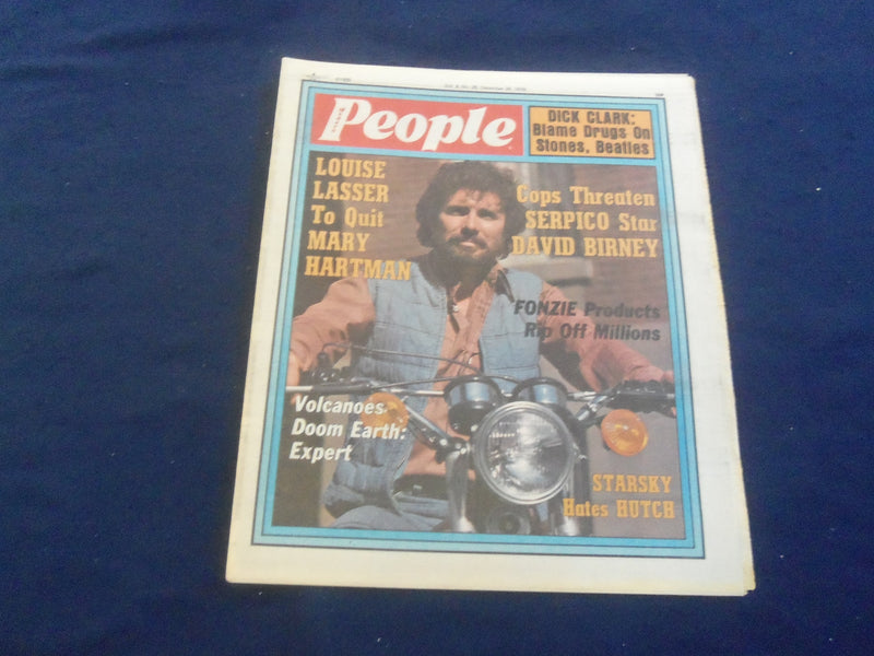 1976 DECEMBER 26 MODERN PEOPLE NEWSPAPER - LOUISE LASSER TO QUIT - NP 5703