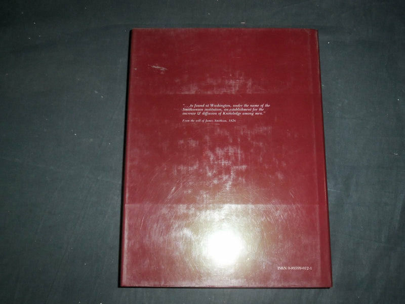 1983 TREASURES OF THE SMITHSONIAN BY EDWARDS PARK - HARD COVER BOOK - I 1852