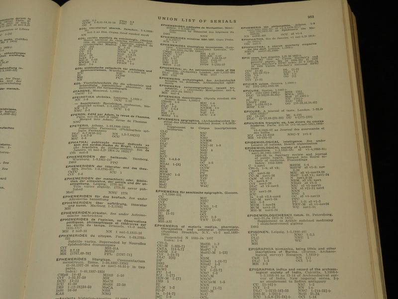 1943 UNION LIST OF SERIALS IN LIBRARIES VOLUME - 2ND EDITION - 3065 PGS- KD 5576