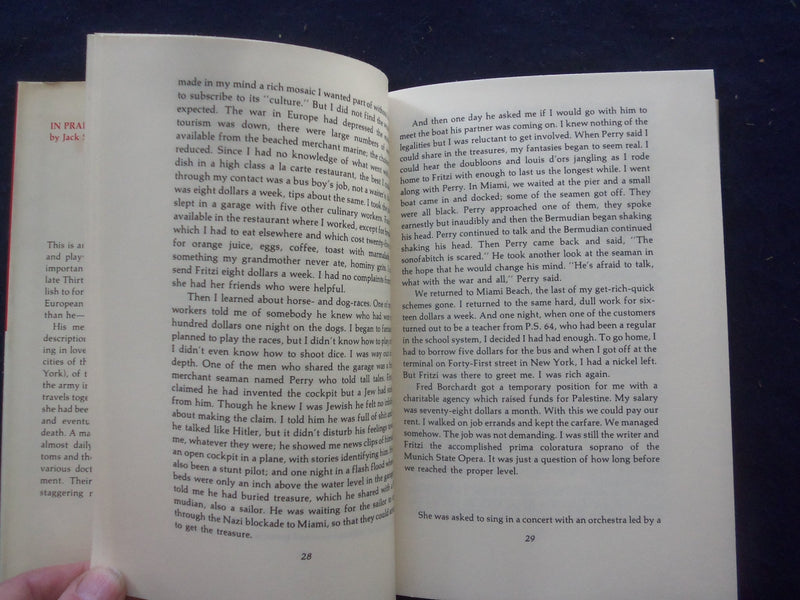 1977 IN PRAISE OF FRITZI HARD BOOK BY JACK SIEGEL - KD 8210