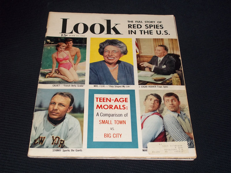 1951 JUNE 19 LOOK MAGAZINE - J. EDGAR HOOVER FRONT COVER - E 20454