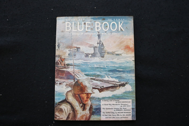 1944 NOVEMBER BLUE BOOK MAGAZINE - HERBERT MORTON STOOPS COVER - E 10276