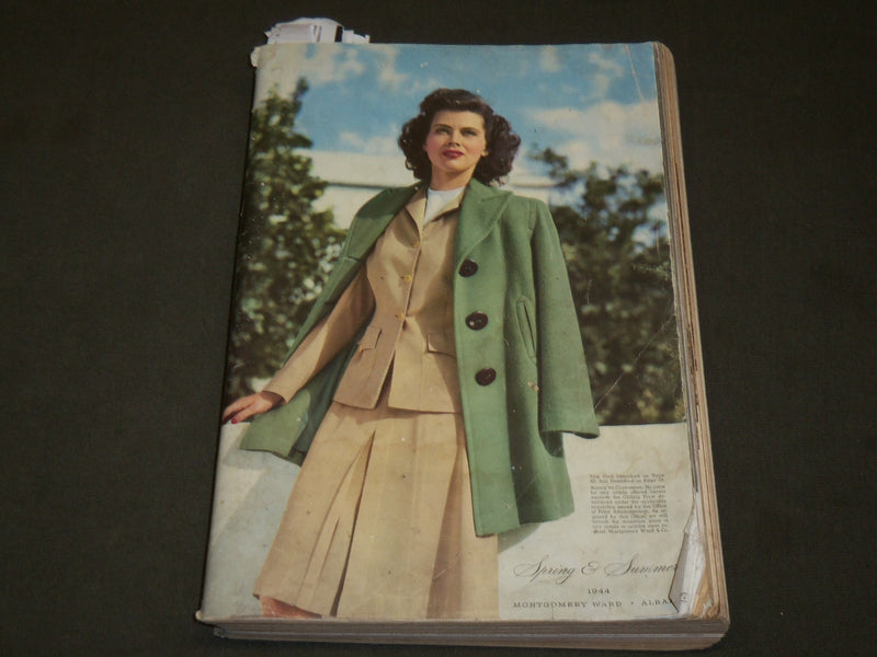 1944 SPRING/SUMMER MONTGOMERY WARD CATALOGUE - ALBANY, NY EDITION - R 690E