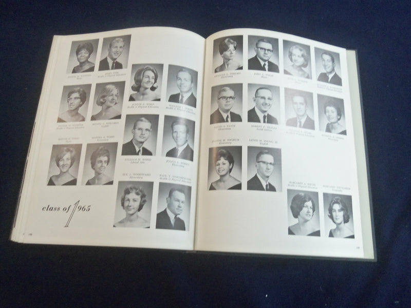 1965 SERPENTINE WEST CHESTER STATE COLLEGE YEARBOOK -WEST CHESTER, PA - YB 2802