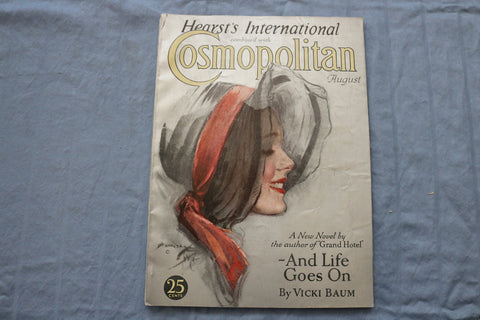 1931 AUGUST COSMOPOLITAN MAGAZINE - HARRISON FISHER COVER - GREAT ADS - ST 1001S