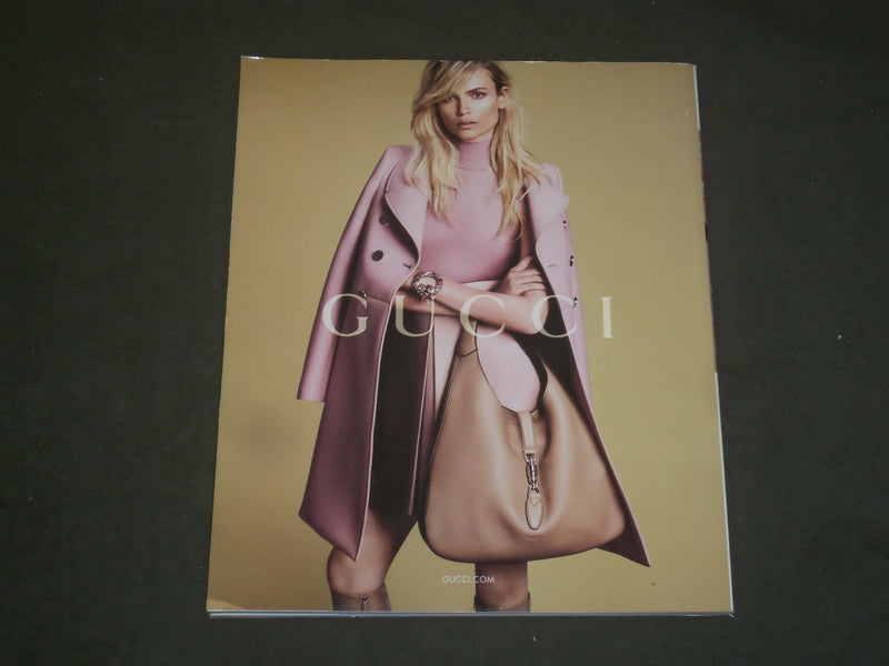 2014 SEPTEMBER TOWN & COUNTRY MAGAZINE - NAOMI WATTS COVER - B 2393
