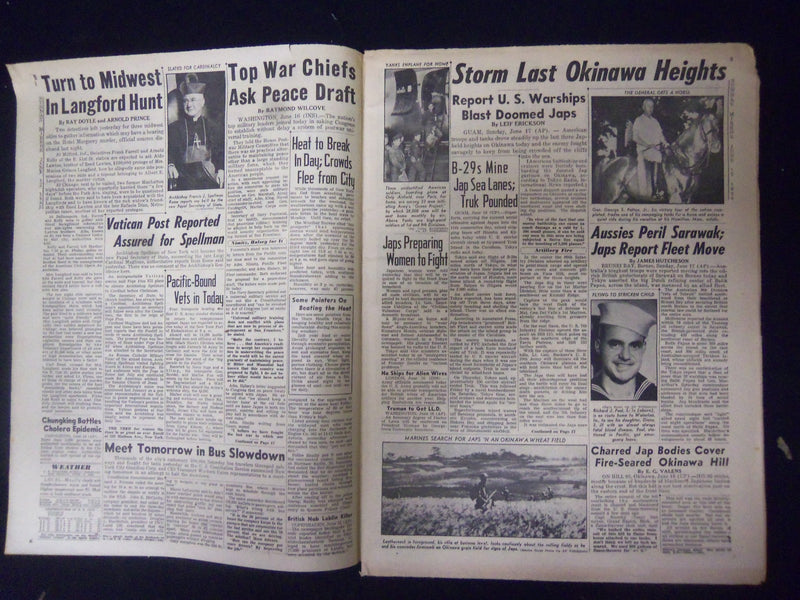 1945 JUNE 17 NEW YORK SUNDAY MIRROR - YANKS STORM 3 OKINAWA HILLS - NP 2270