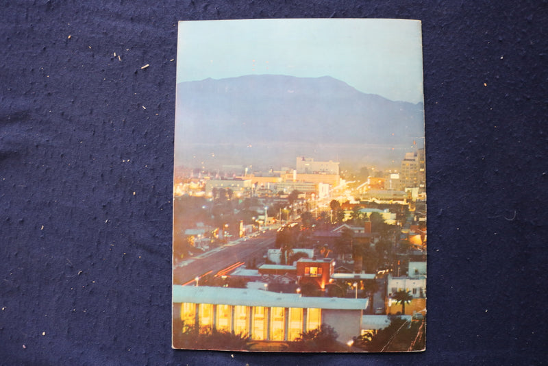 1958 THE PHOENIX STORY BY STEPHEN SHADEGG - SOFTCOVER BOOK - K 1759