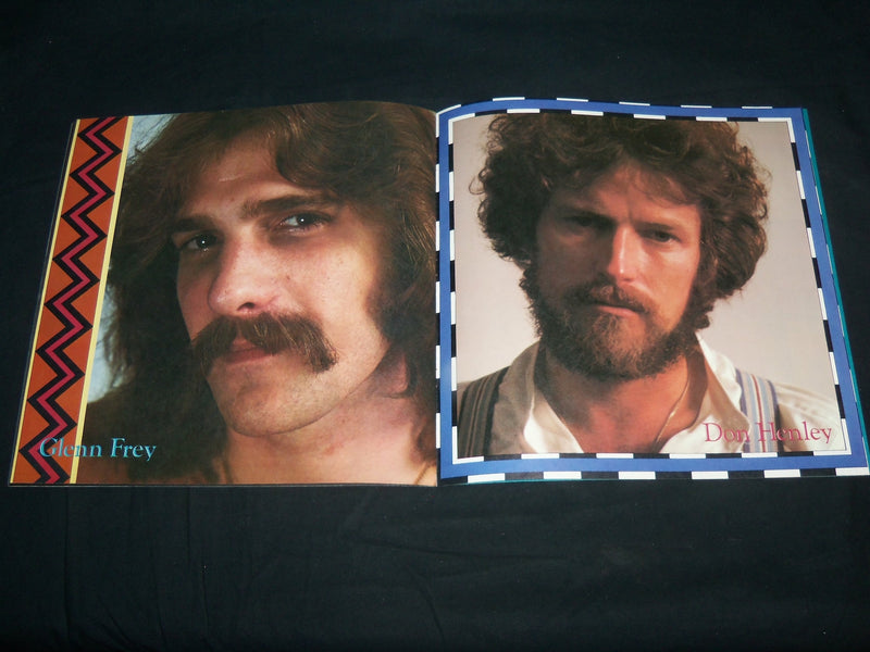 1976 EAGLES CONCERT PROGRAM - GREAT PHOTOS - SP 1212M