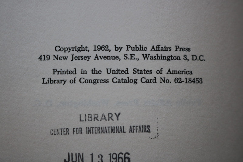 1962 NEW FORCES IN AFRICA HARDCOVER BOOK BY WILLIAM LEWIS - KD 9790
