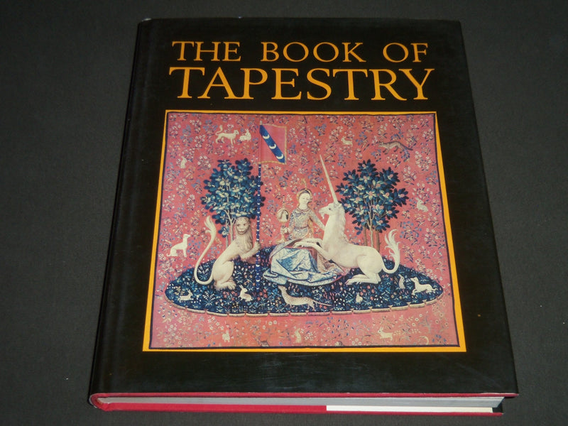 1977 THE BOOK OF TAPESTRY HARDCOVER BOOK - NICE PRINTS - I 527