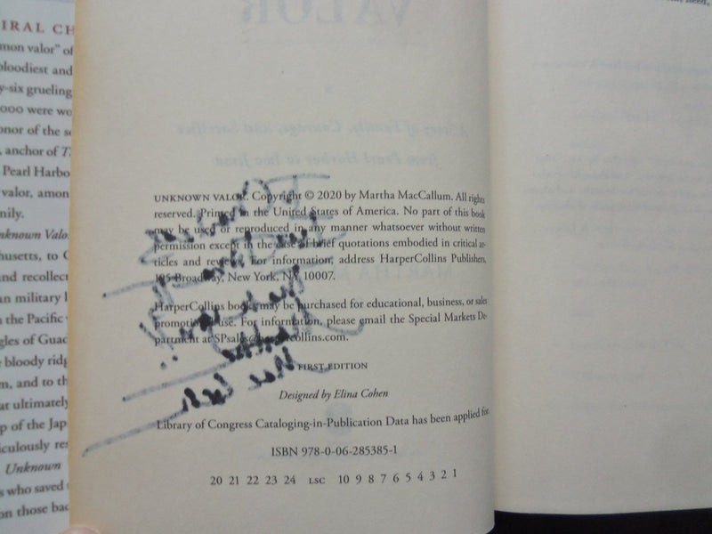 2020 UNKNOWN VALOR HARDCOVER BOOK - INSCRIBED BY MARTHA MACCALLUM - KD 8540
