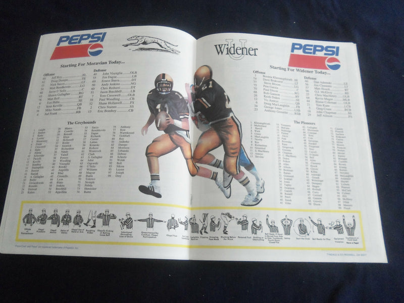 1993 SEPTEMBER 25 FOOTBALL PROGRAM - WIDENER UNIV VS MOROVIAN UNIV - SP 1217X