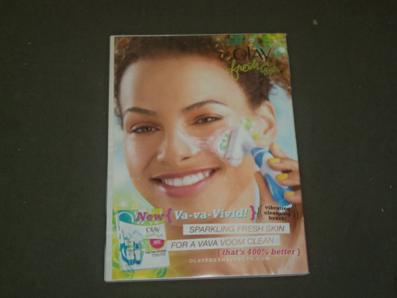 2013 APRIL COSMOPOLITAN MAGAZINE - KIM KARDASHIAN - B 1237
