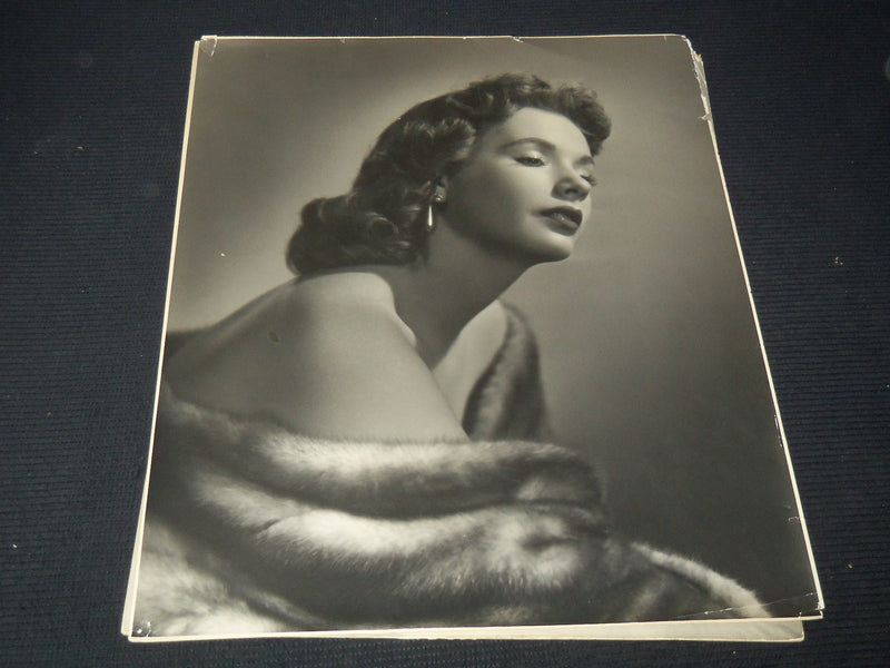 MOVIE ACTRESSES PHOTO LOT OF 3 - 15 1/2 