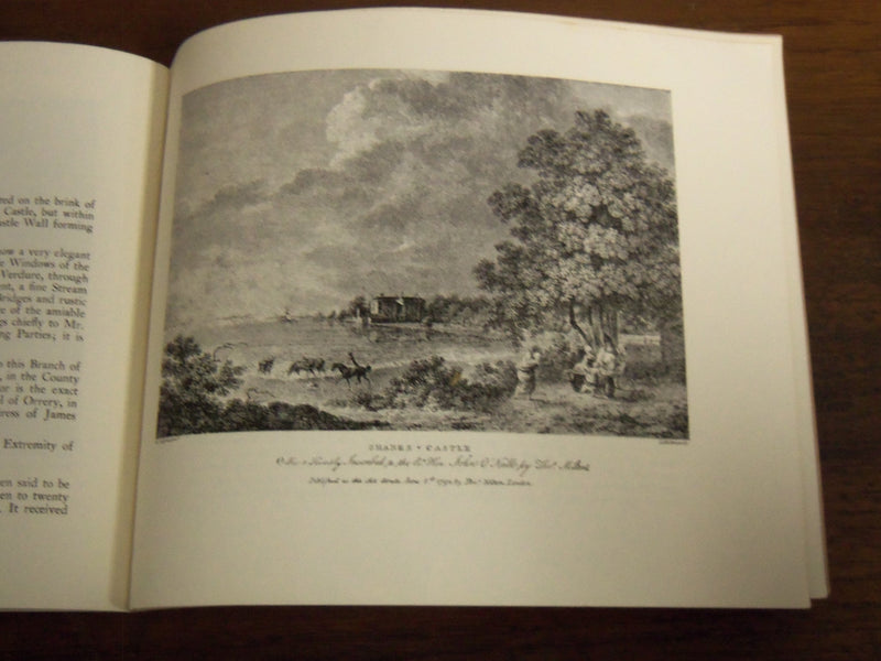 1963 MILTON'S VIEWS OF SEATS AND DEMESNES SOFTCOVER BOOK - IRELAND - K 1257