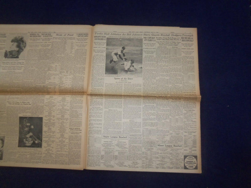 1943 MAY 8 NEW YORK TIMES - TUNIS AND BIZERTE CAPTURED, ENEMY IN FLIGHT- NP 6534