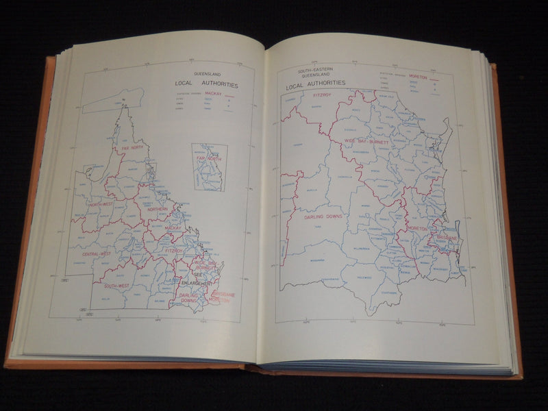 1970-1982 QUEENSLAND YEAR BOOK LOT OF 12 - GOV. STATISTICIAN BRISBANE - KD 5T