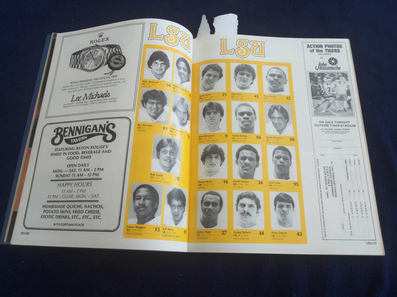 1981 SEP 5 LSU VS UNIV. ALABAMA FOOTBALL PROGRAM - LEONARD MARSHALL - ST 4452Z