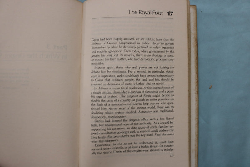 1975 MARATHON, THE STORY OF CIVILIZATIONS HARDCOVER BOOK BY ALAN LLOYD - KD 9645