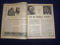 1974 NOVEMBER 7 BUGLE AMERICAN MAGAZINE - LOU REED IN CONCERT - J 9424