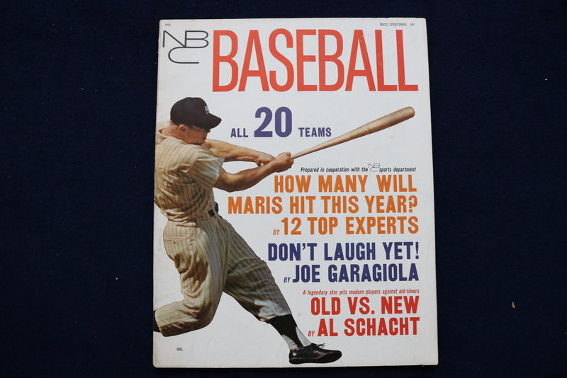 1962 NBC BASEBALL MAGAZINE - MICKEY MANTLE COVER - E 11824